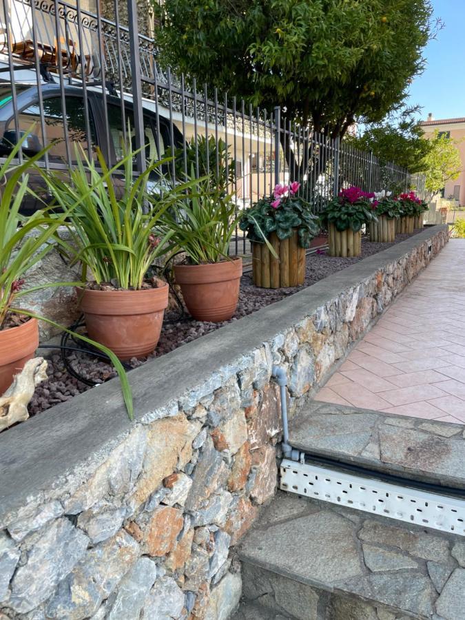 Apartment Aurora & Nicole Ideal Per Biker Con Terazza Vista Mare Parcheggio E Wi-Fi Gratuiti Pietra Ligure Dış mekan fotoğraf